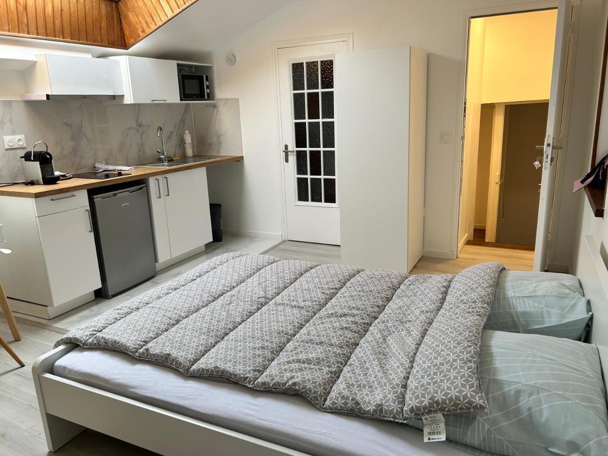 Studio 21M2 Equipe Et Meuble Centre Ville Massy 메시 외부 사진
