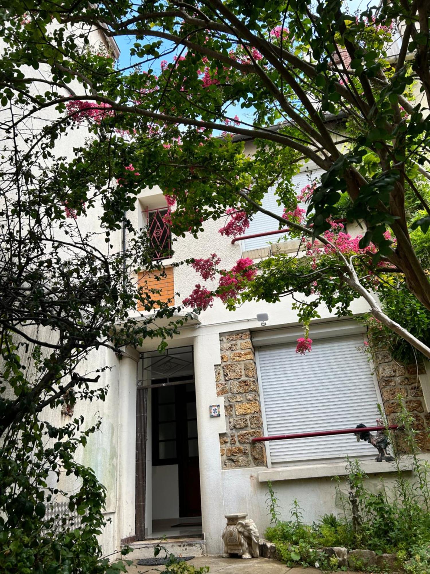 Studio 21M2 Equipe Et Meuble Centre Ville Massy 메시 외부 사진